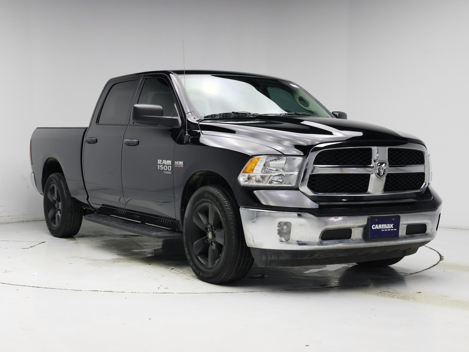 ram ram 1500 classic 2024 1C6RR7ST0RS193093 image ram ram 1500 classic 2024 1C6RR7ST0RS193093 image